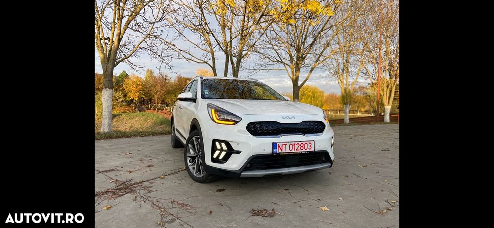 Kia Niro 1.6 GDI HEV 2WD OPF Aut. Edition 7 - 14
