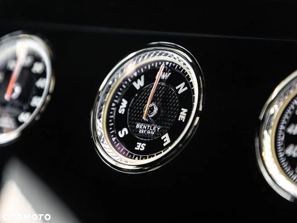 Bentley Continental GT - 8