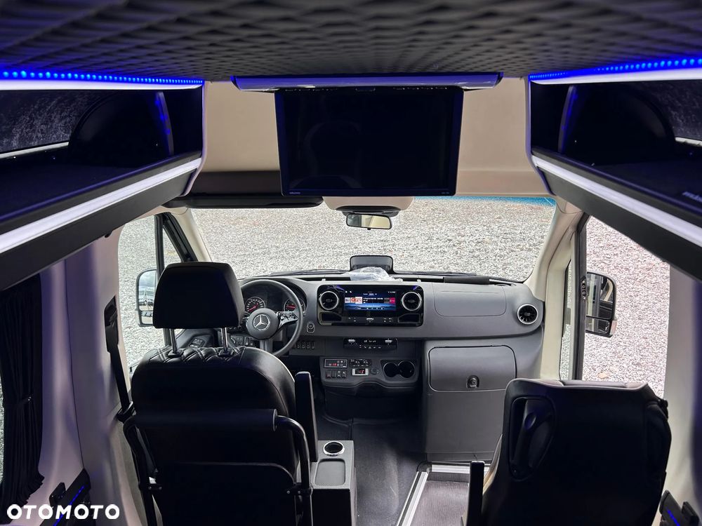 Mercedes-Benz Sprinter 519 - 10
