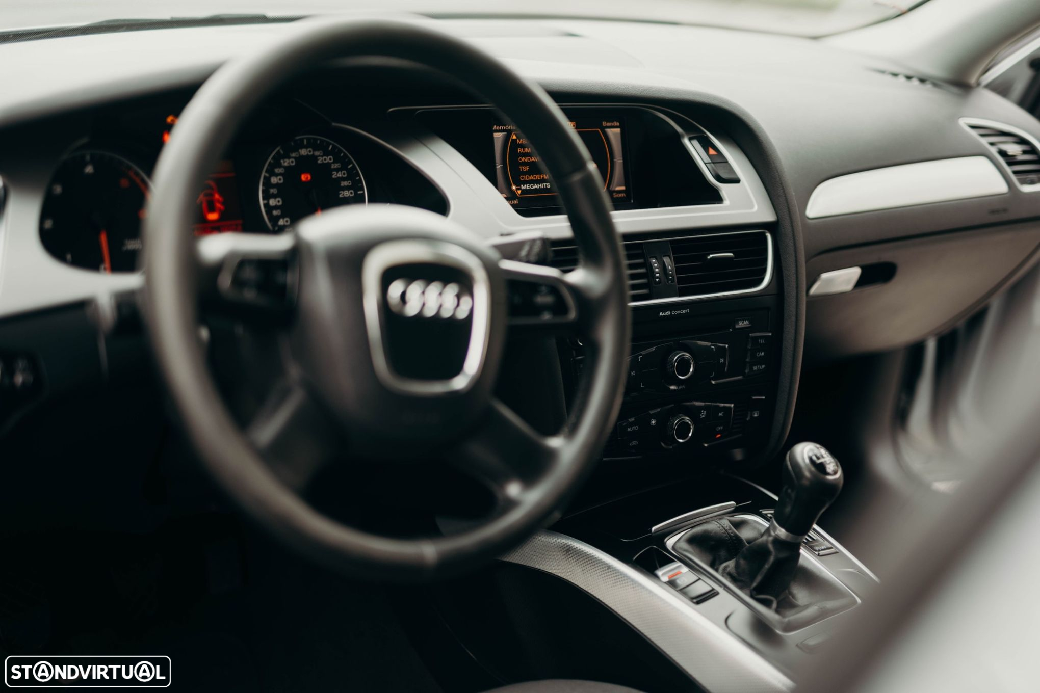 Audi A4 Avant 2.0 TDI Advance - 2