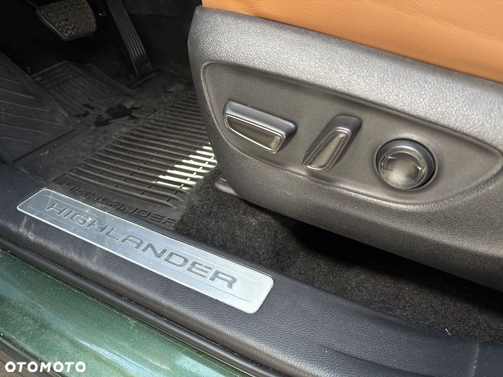 Toyota Highlander - 25