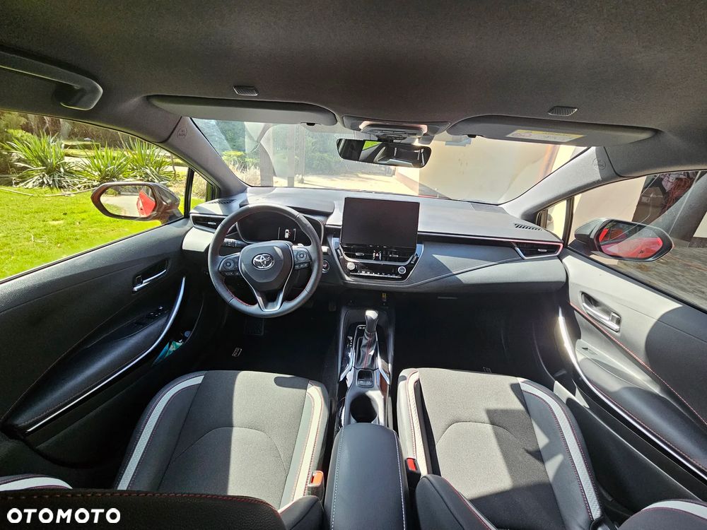 Toyota Corolla 2.0 Hybrid GR Sport - 13