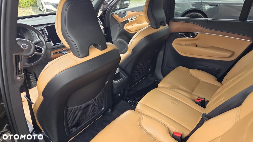 Volvo XC 90 B5 D AWD Inscription - 8