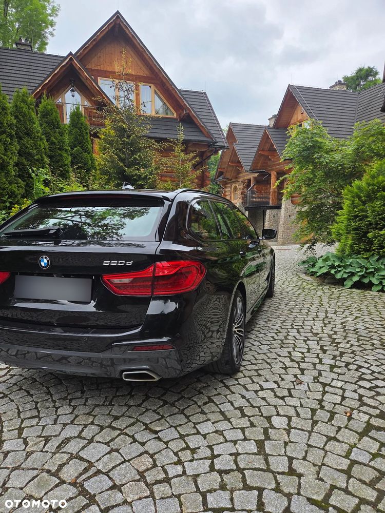 BMW Seria 5 520d xDrive M Sport sport - 4