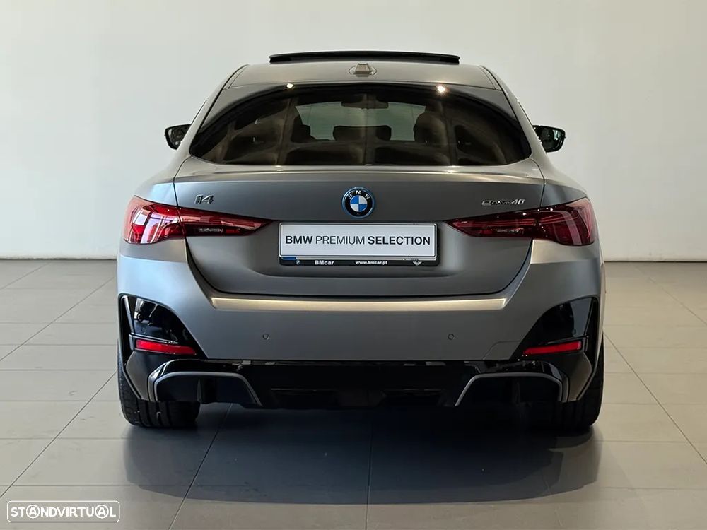 BMW i4 eDrive40 Pack Desportivo M - 5