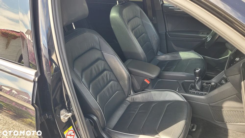 Volkswagen Tiguan Allspace 2.0 TDI SCR Comfortline 7os - 31