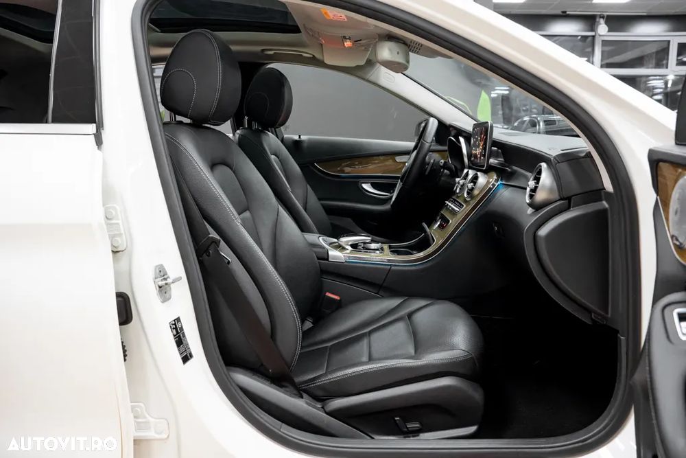 Mercedes-Benz C 250 (BlueTEC) d 7G-TRONIC Exclusive - 32