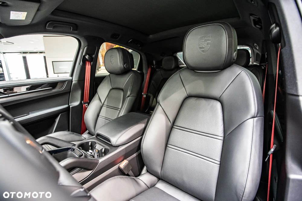 Porsche Cayenne Black Edition - 19