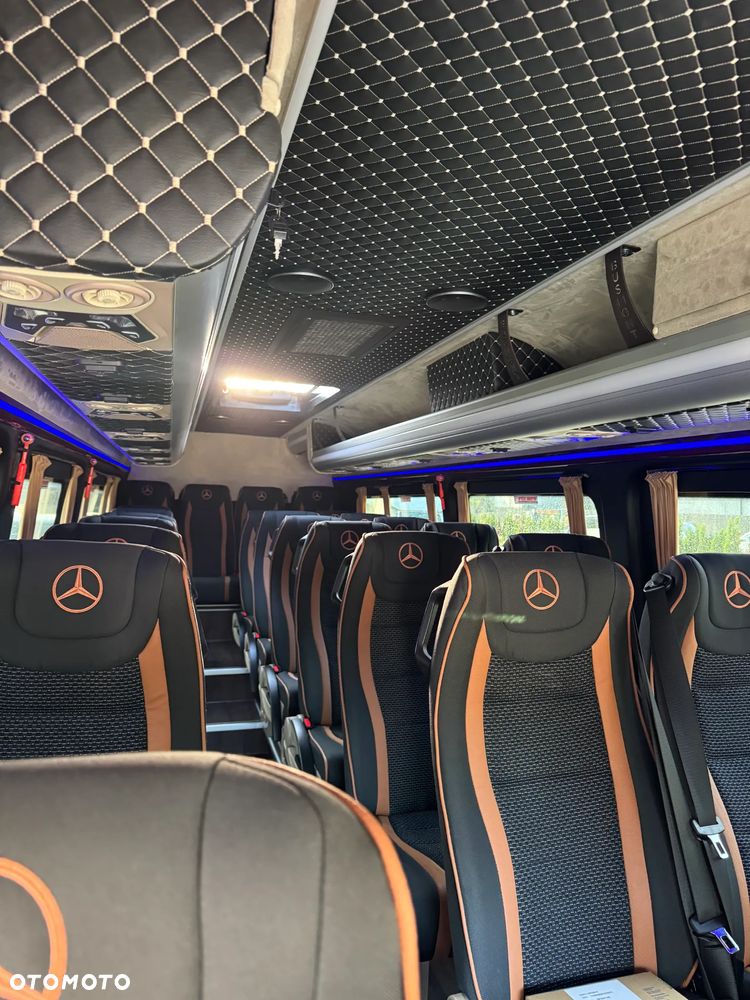Mercedes-Benz Sprinter 519 - 3