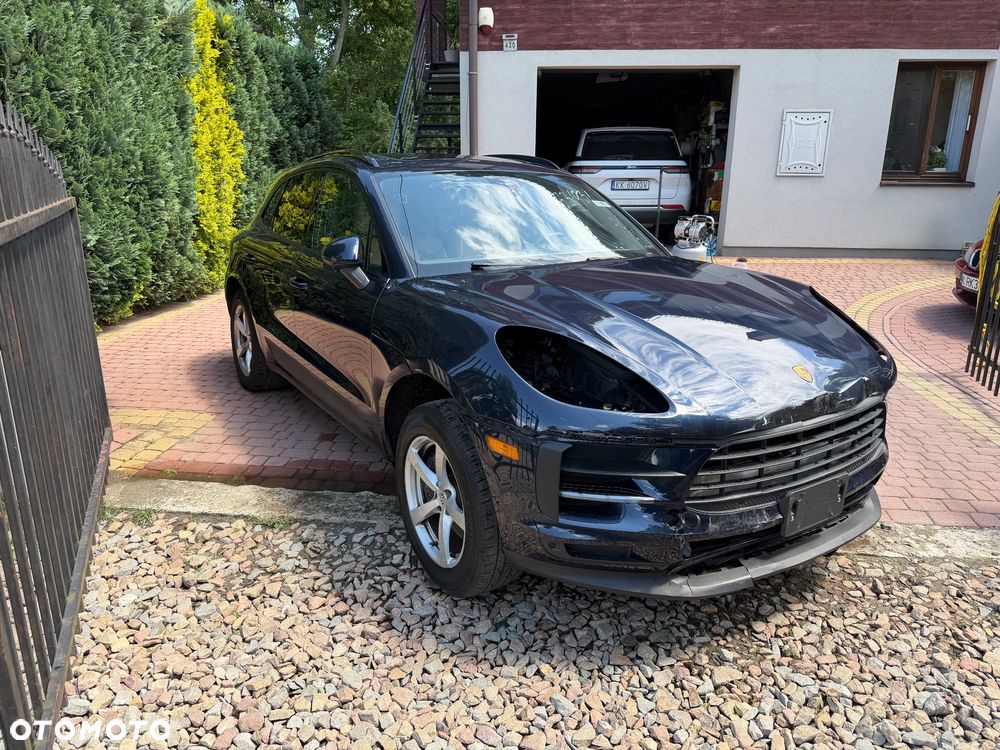 Porsche Macan - 13