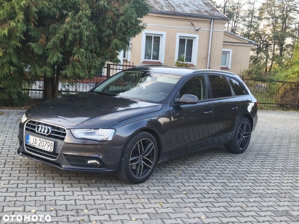 Audi A4 Avant - 1