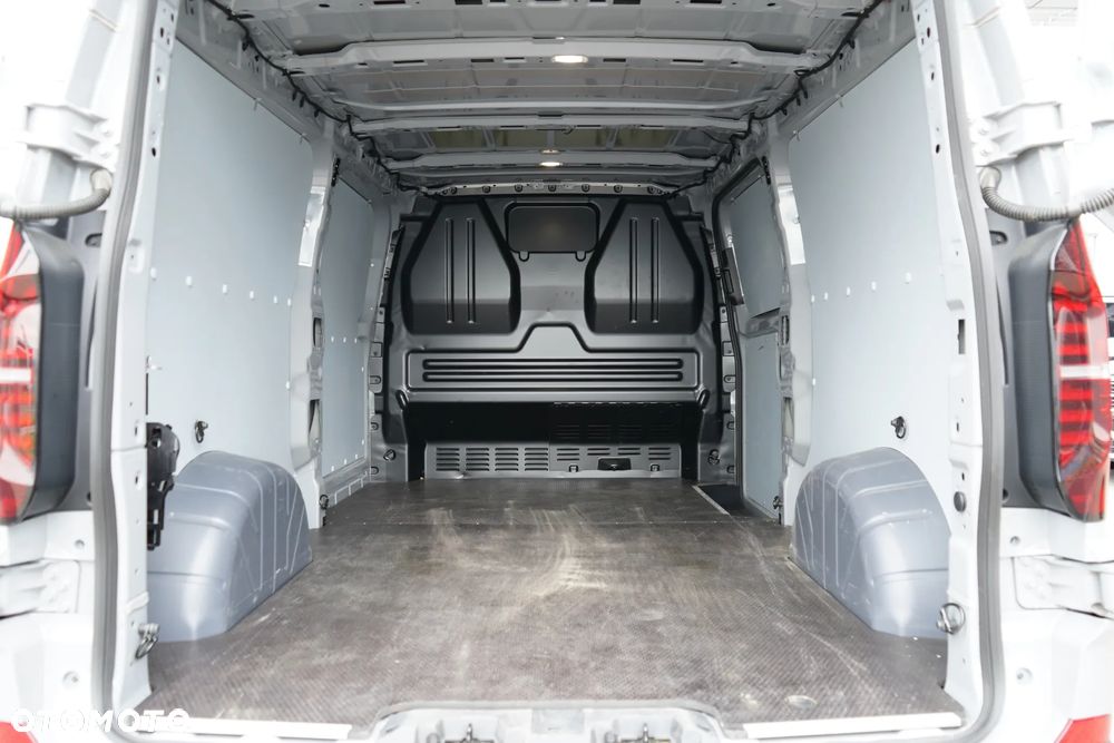 Volkswagen Transporter T7 furgon - 19