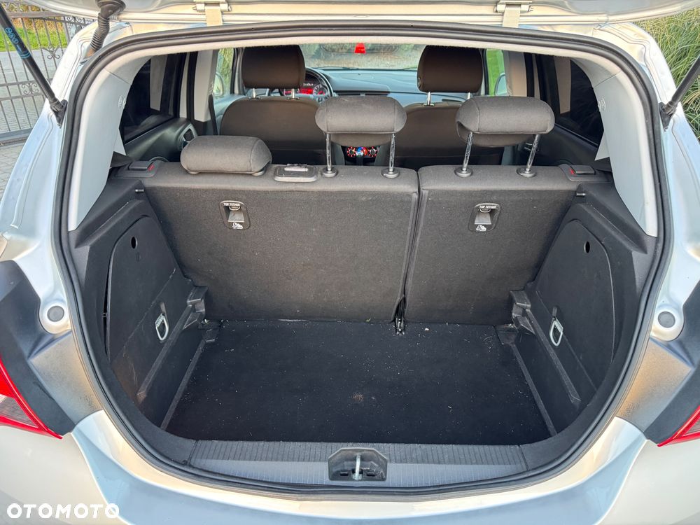 Opel Corsa - 17