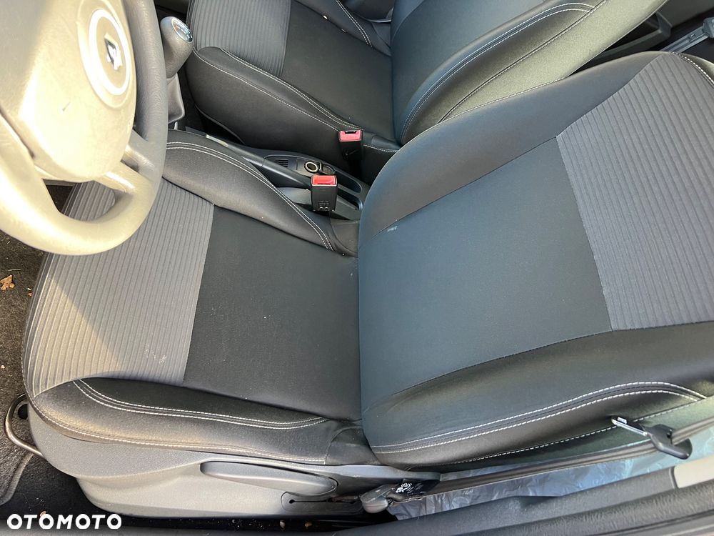 Renault Clio 1.2 16V 75 Dynamique - 20