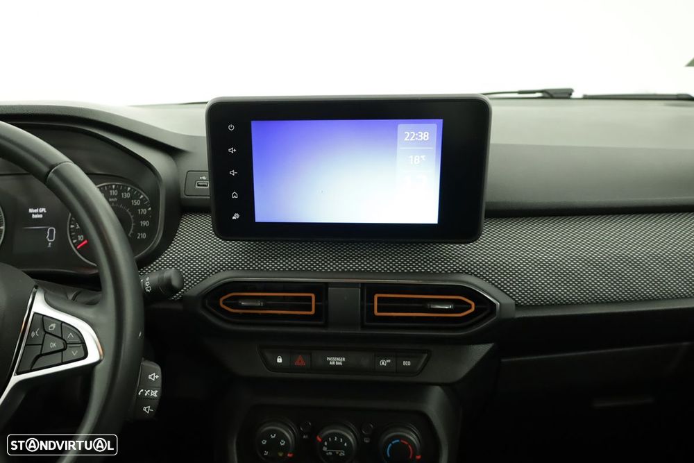 Dacia Sandero - 9