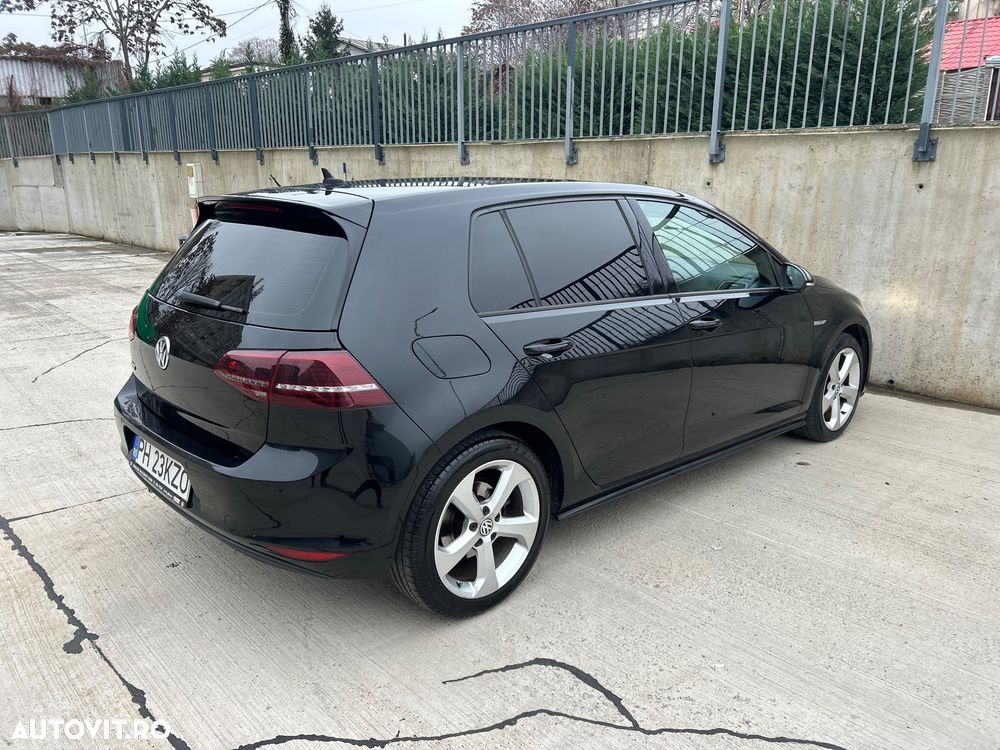 Volkswagen Golf GTD 2.0 TDI SCR DSG - 13