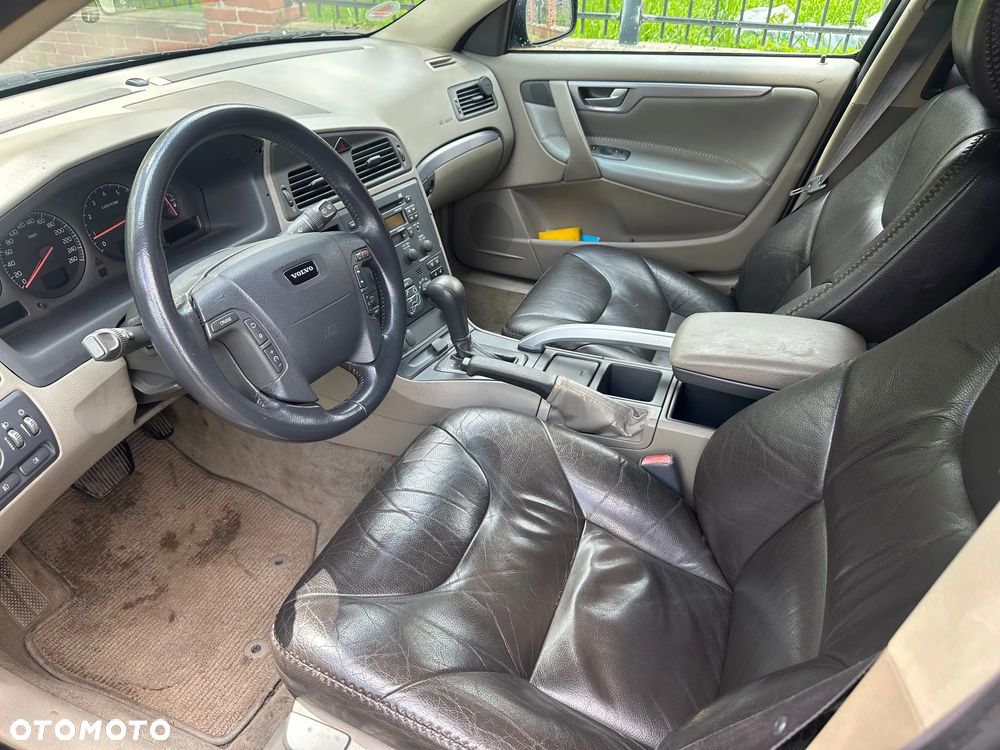 Volvo V70 - 3