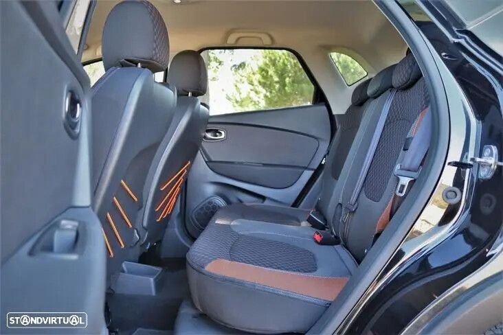 Renault Captur - 21