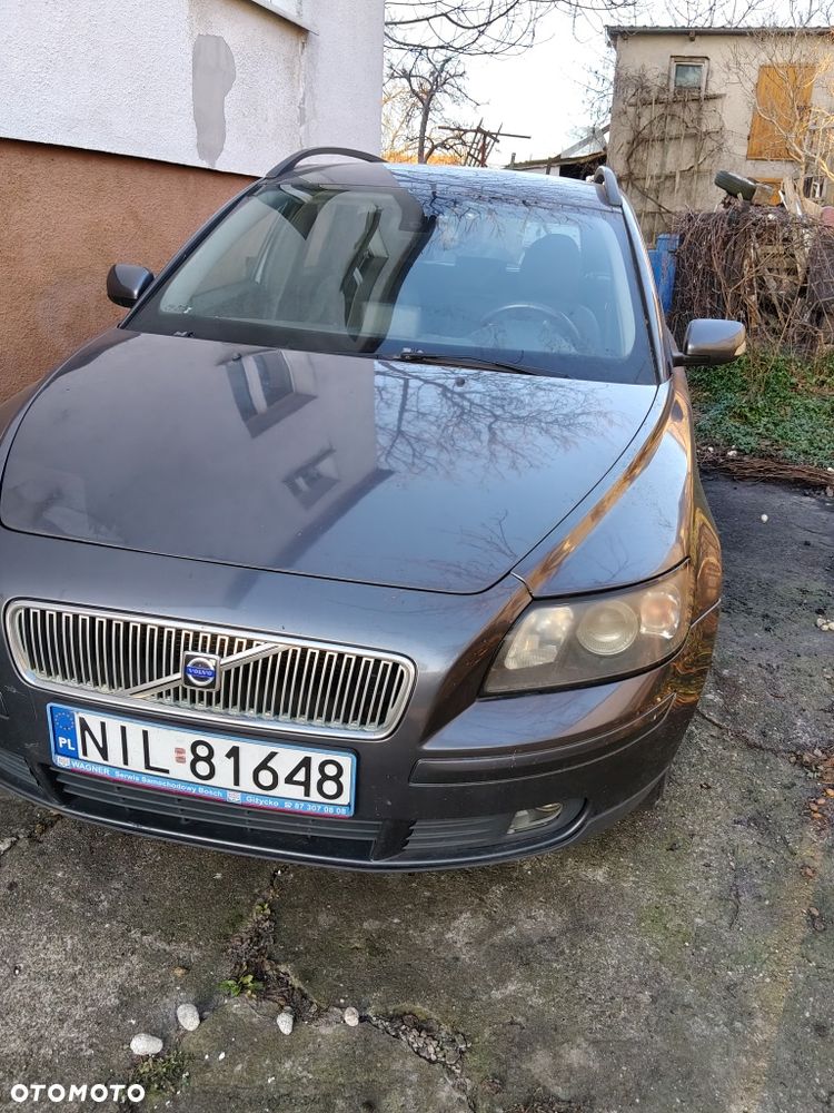 Volvo V50 - 1