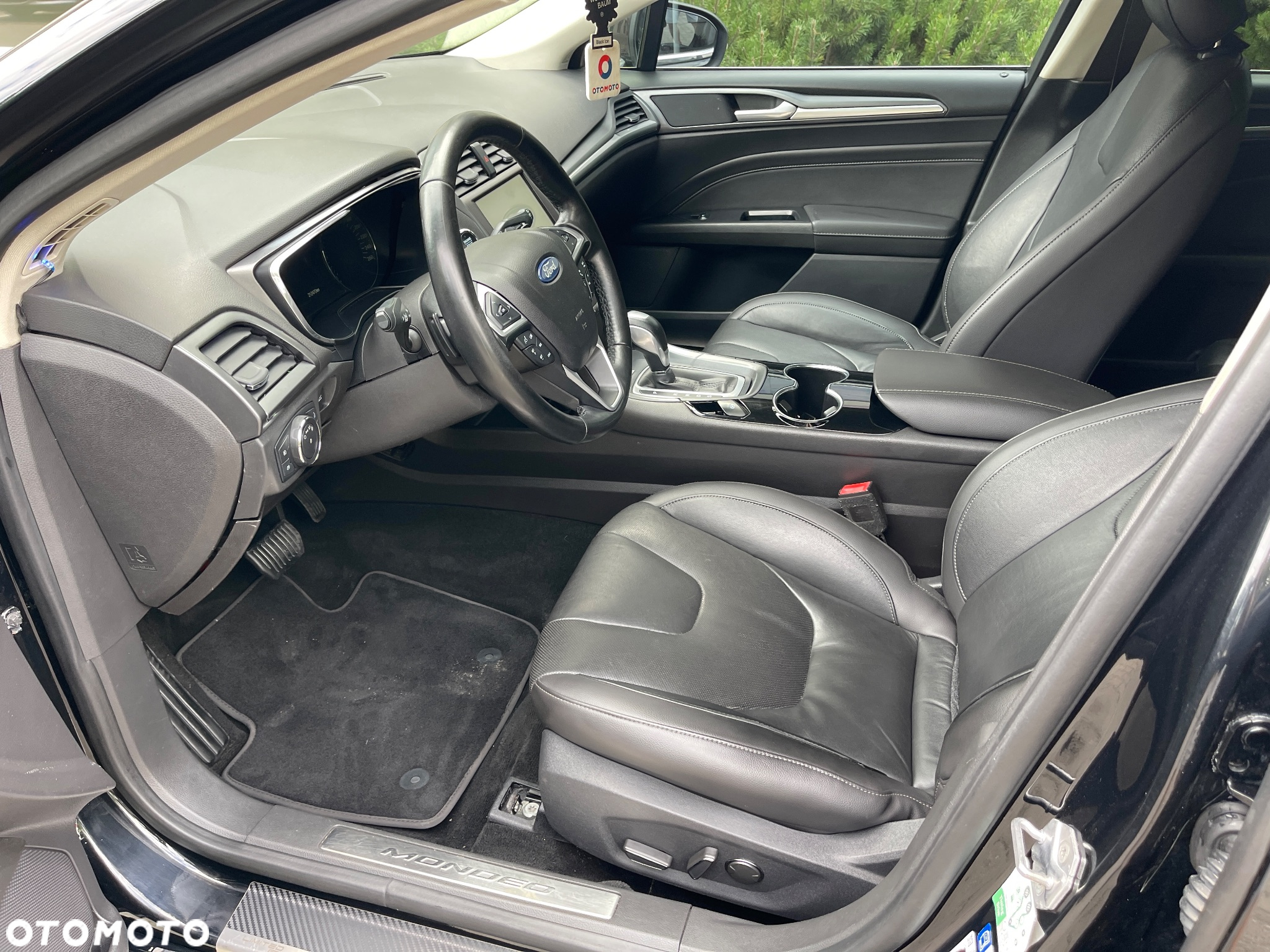 Ford Mondeo - 22