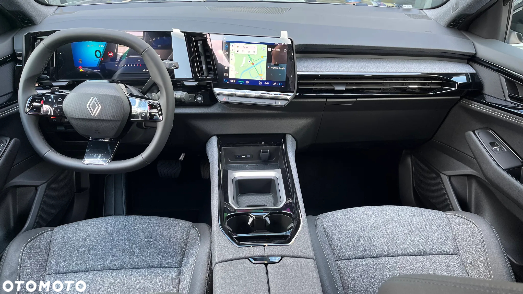 Renault Austral 1.3 TCe mHEV Evolution - 15