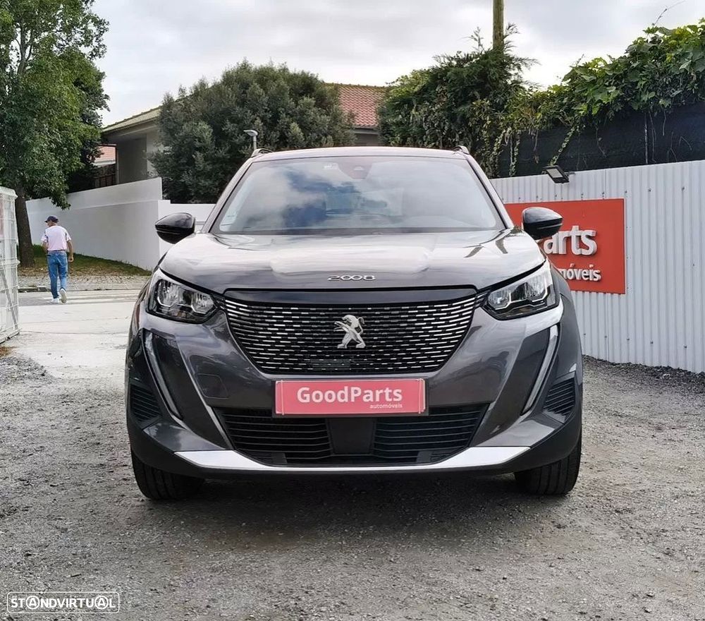 Peugeot 2008 1.2 PureTech Allure - 12