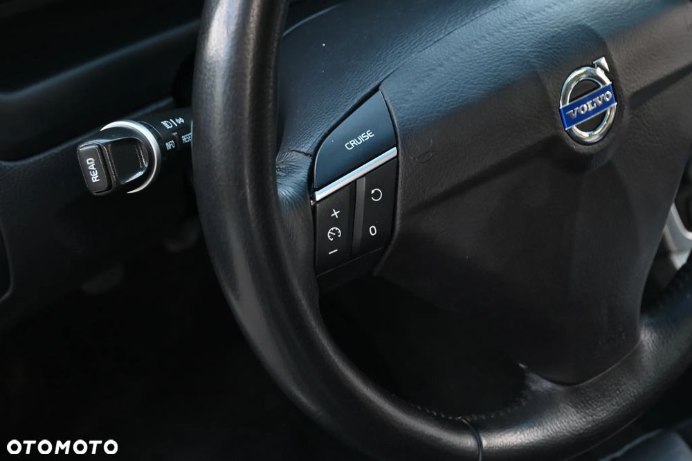 Volvo S60 2.4D5 Momentum - 37