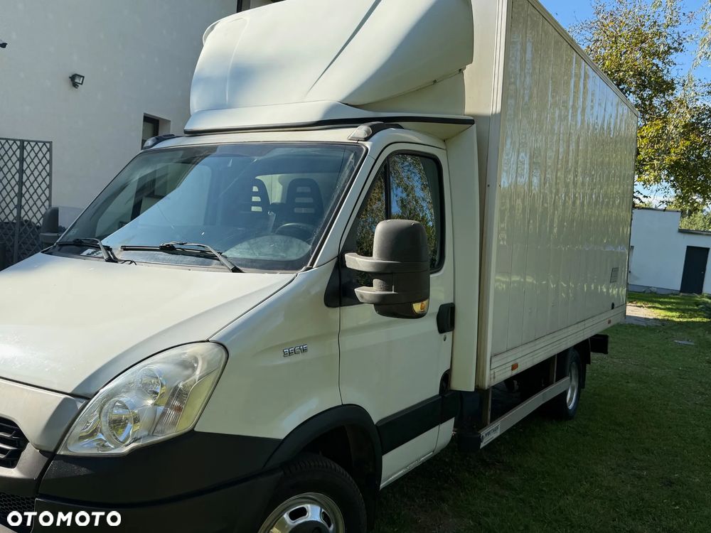 Iveco DAILY - 1