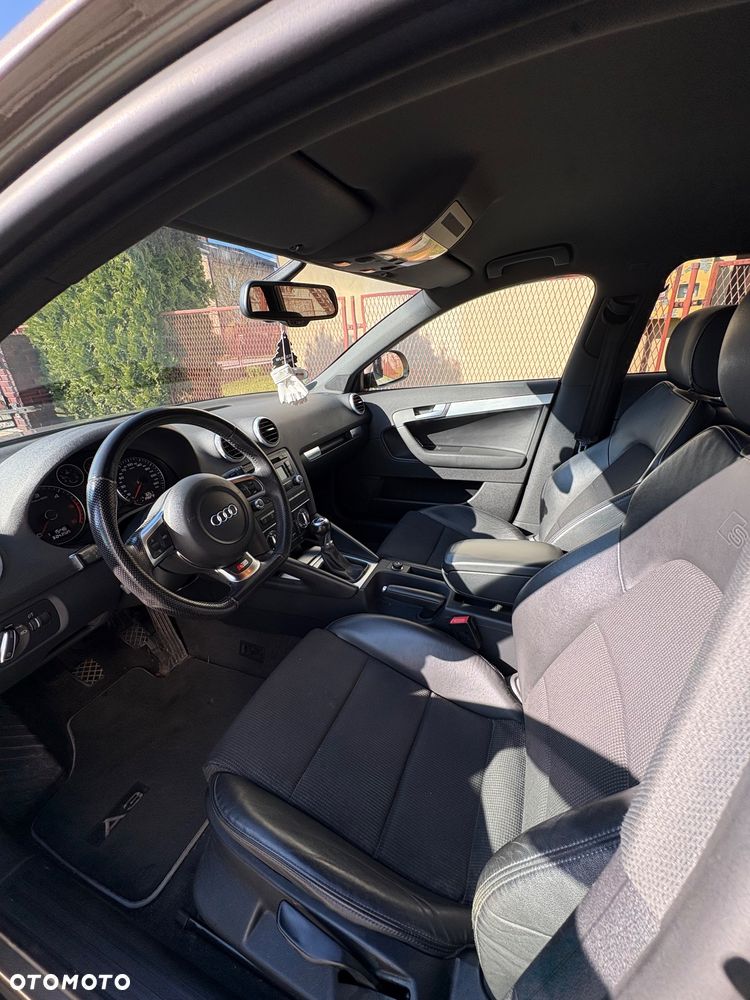 Audi A3 Sportback 2.0 TDI DPF Ambiente - 10
