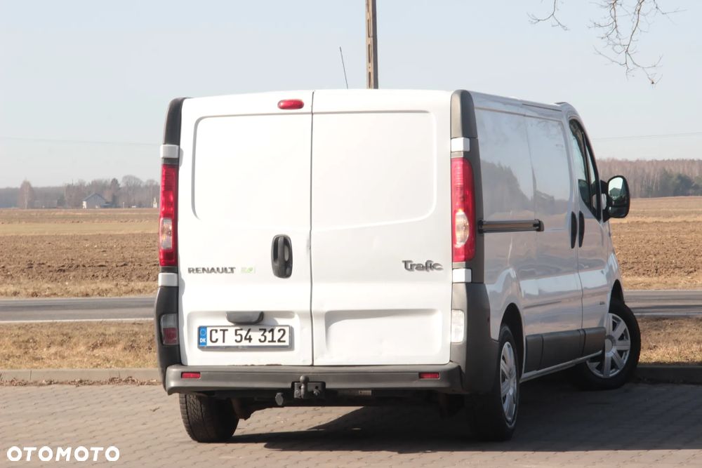 Renault Trafic LONG - 26