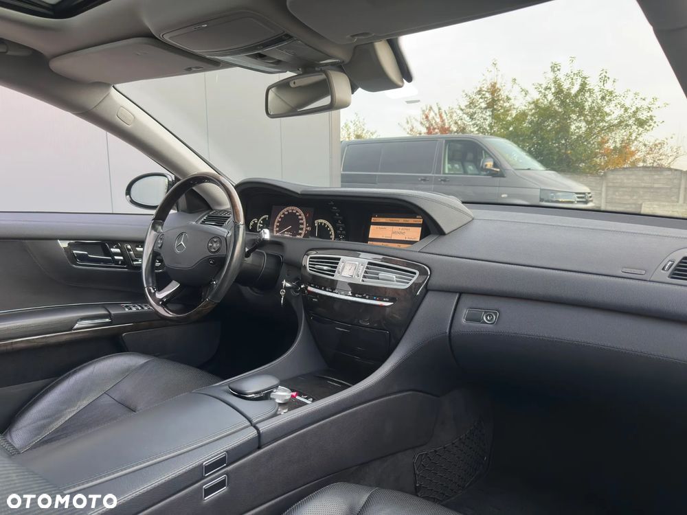 Mercedes-Benz CL - 19