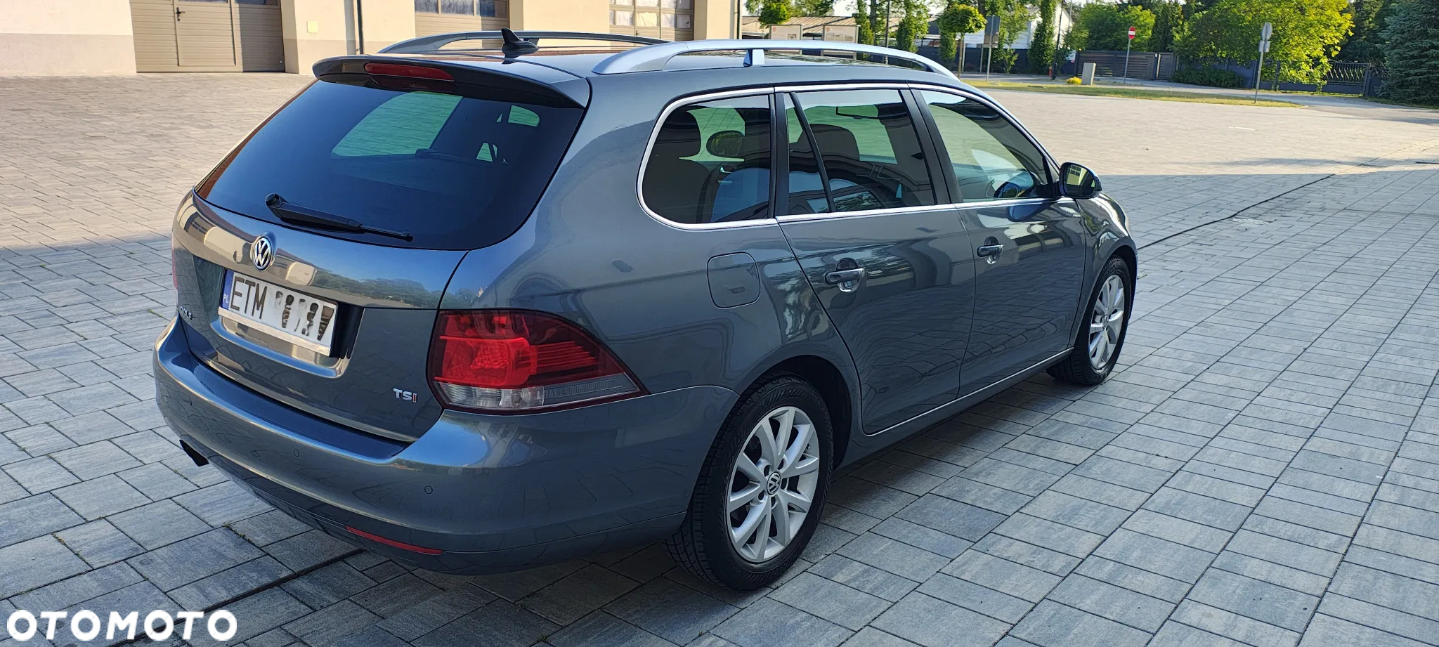 Volkswagen Golf 1.4 TSI DSG Highline - 28