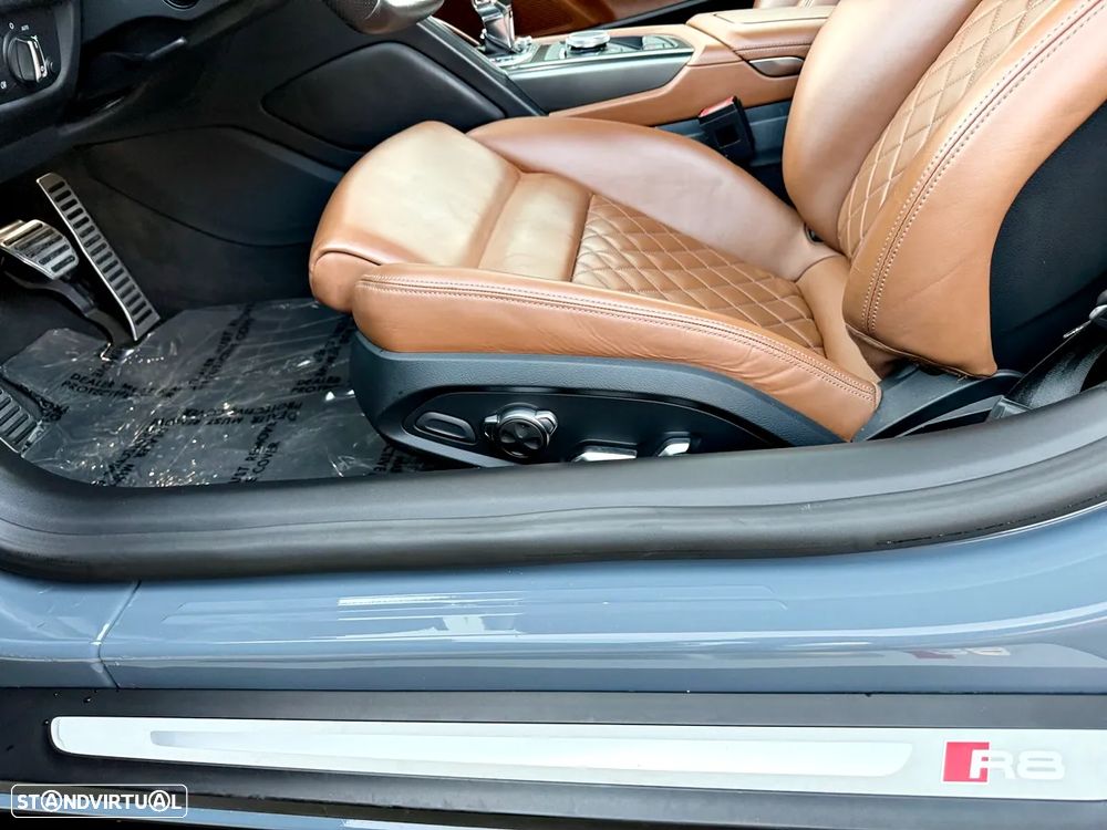 Audi R8 Coupé 5.2 FSI V10 S tronic Performance - 21