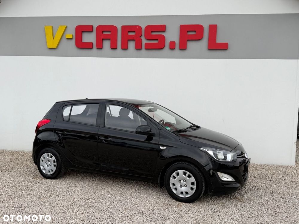 Hyundai i20 - 17