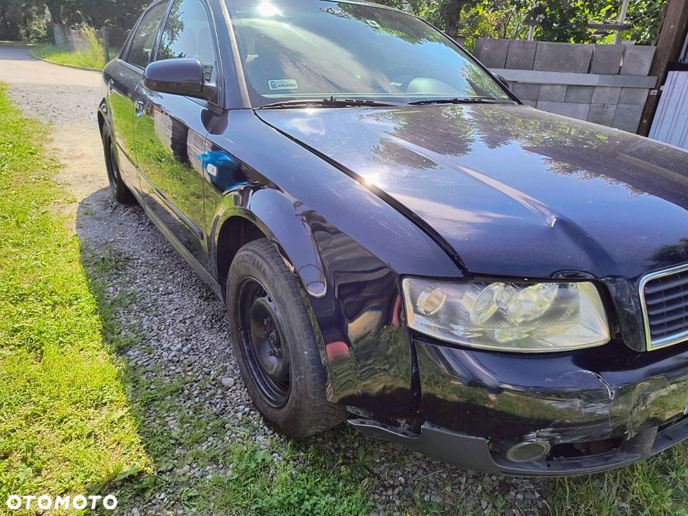 Audi A4 Limousine - 9