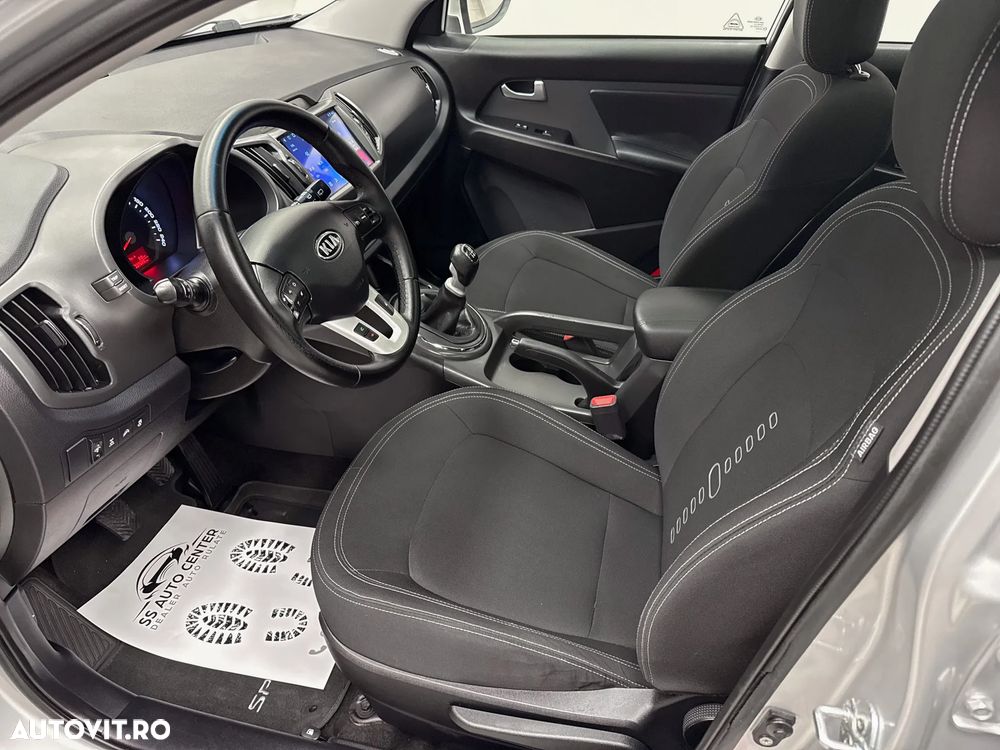 Kia Sportage 2.0 CRDI 4WD Vision - 23