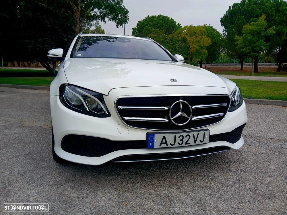 Mercedes-Benz E 300 Bluetec Hybrid Avantgarde - 4