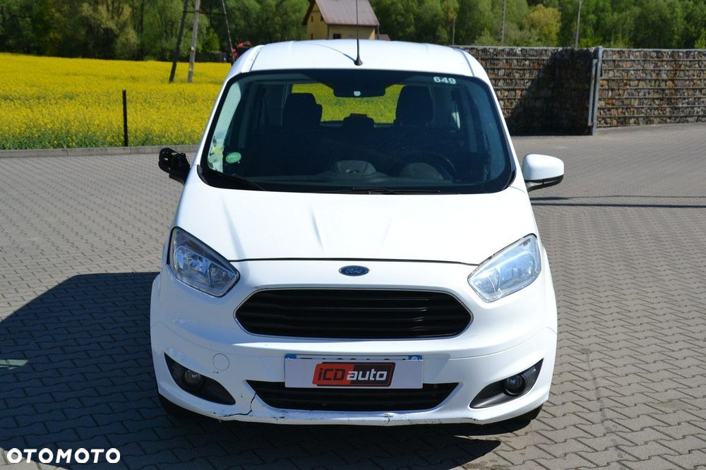 Ford Tourneo Courier - 2