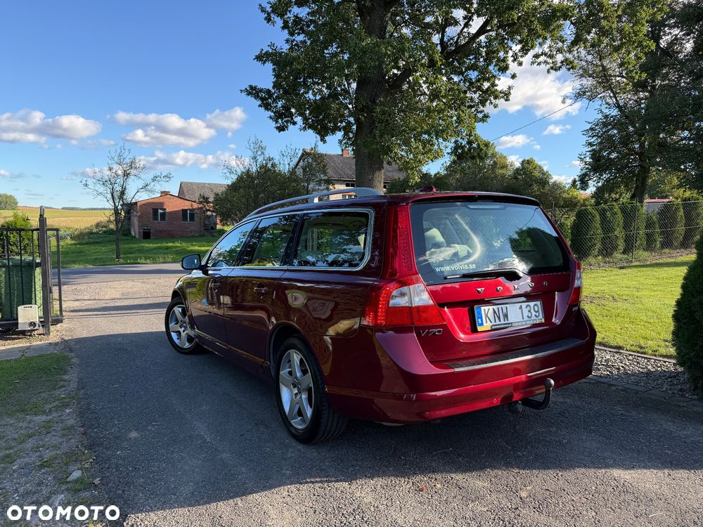 Volvo V70 2.0 Momentum - 8