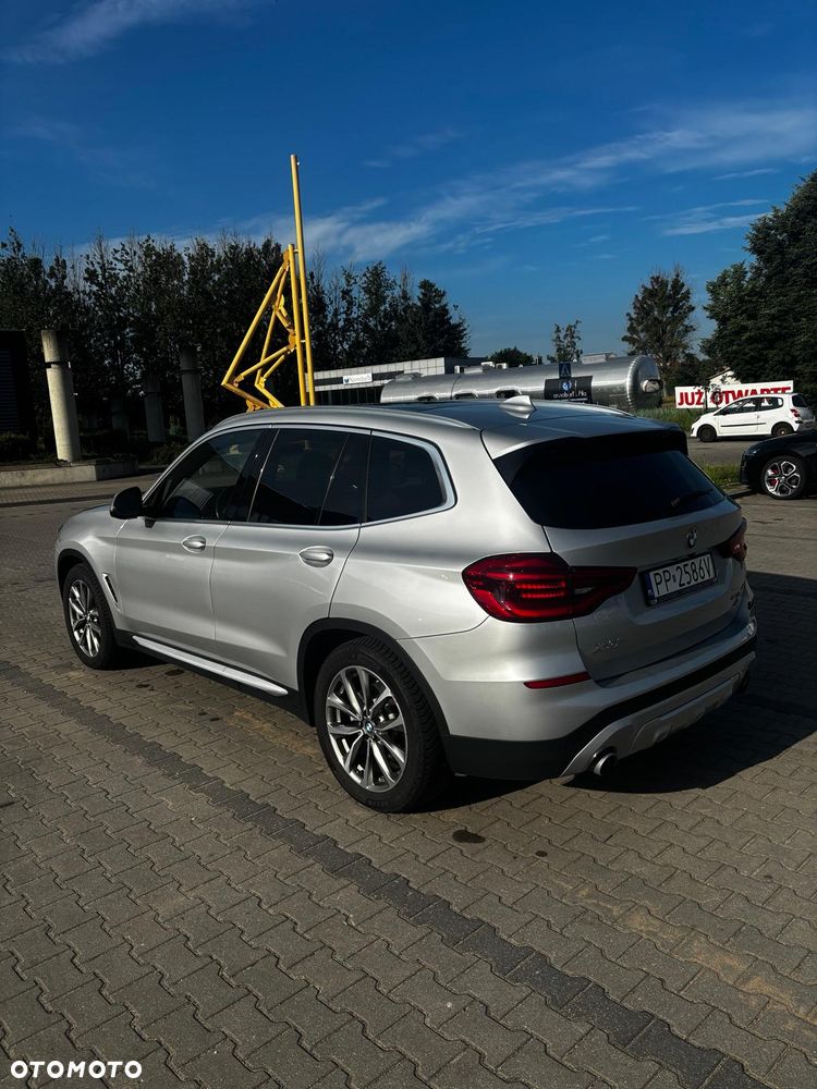 BMW X3 xDrive30i xLine - 11