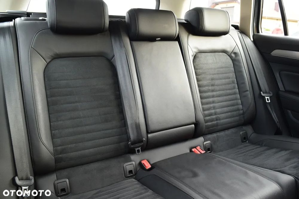 Volkswagen Passat 2.0 TDI BMT Highline DSG - 30