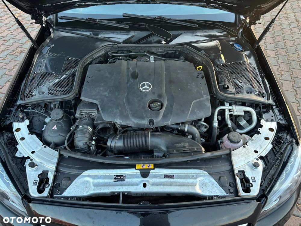Mercedes-Benz Klasa C 220 (BlueTEC) d 7G-TRONIC AMG Line - 14
