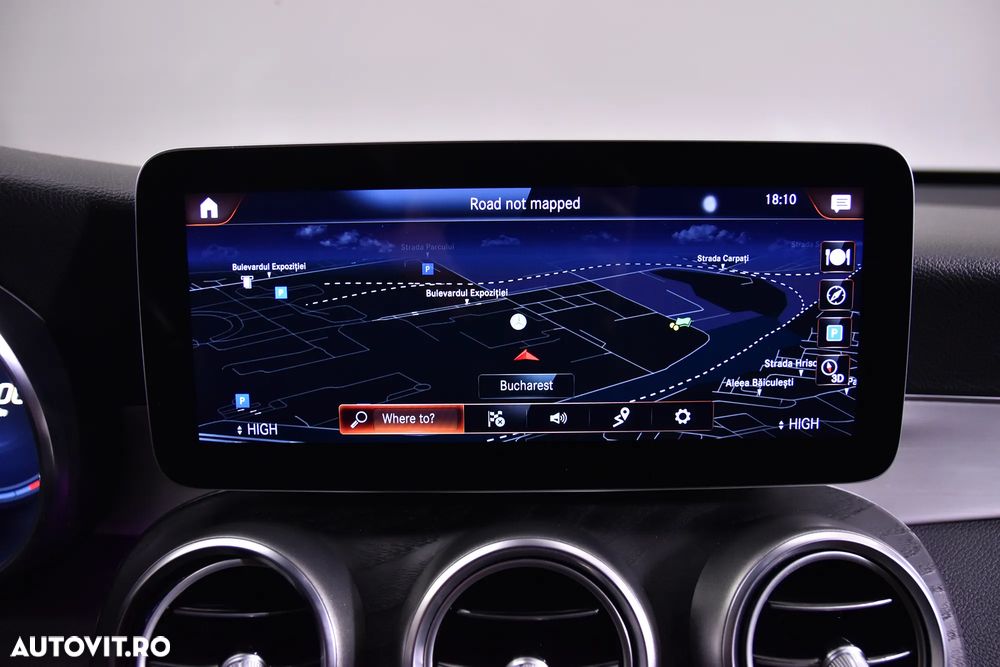 Mercedes-Benz GLC 300 d 4MATIC - 23