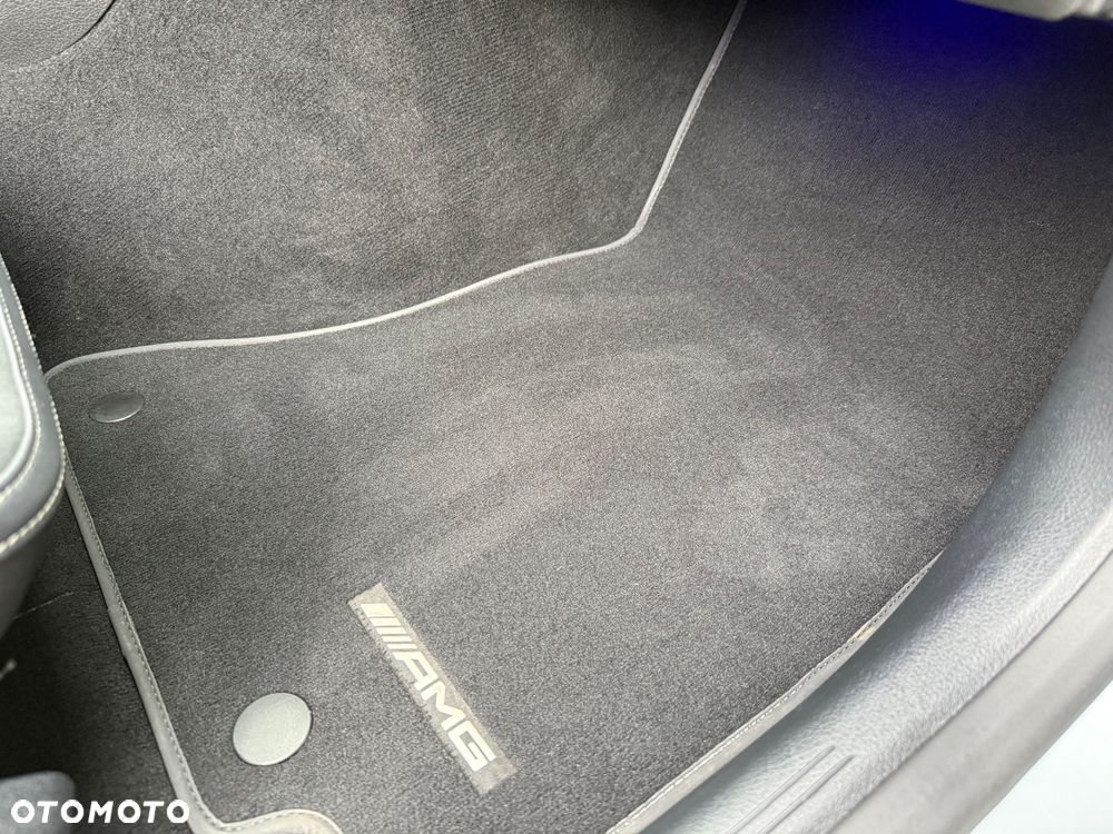 Mercedes-Benz CLE 300 e 9G-TRONIC Edition AMG Line - 33