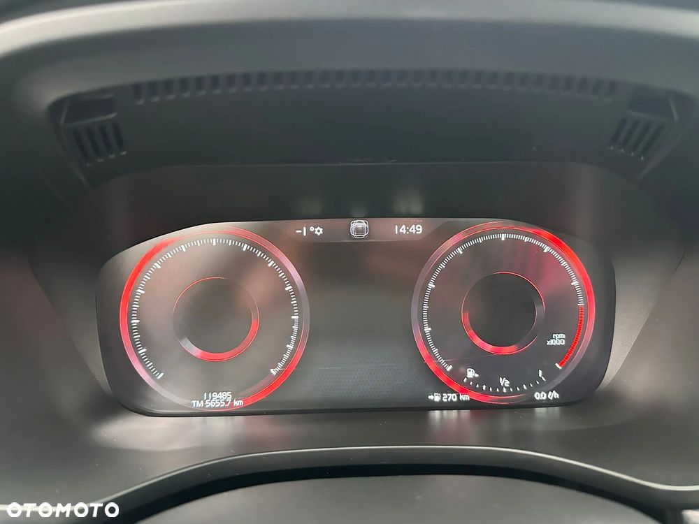 Volvo XC 60 B5 B R-Design - 13