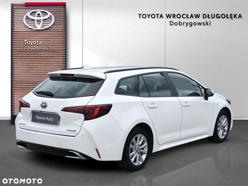 Toyota Corolla 2.0 Hybrid Comfort - 6