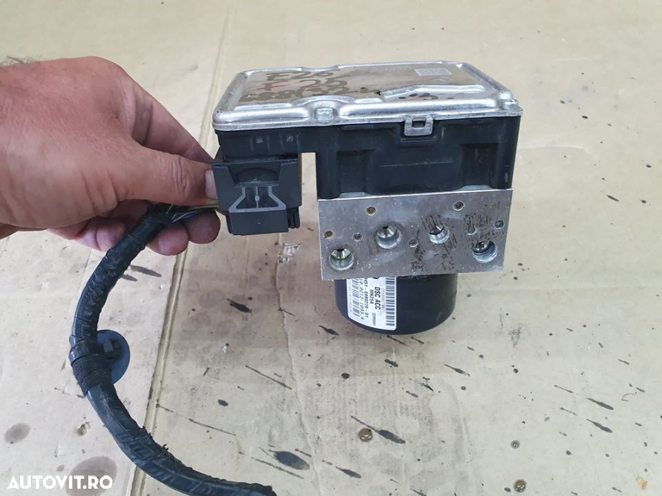 Pompa si calculator ABS pentru BMW X3 F25,X4 F26 cu codul 6875412 - 3
