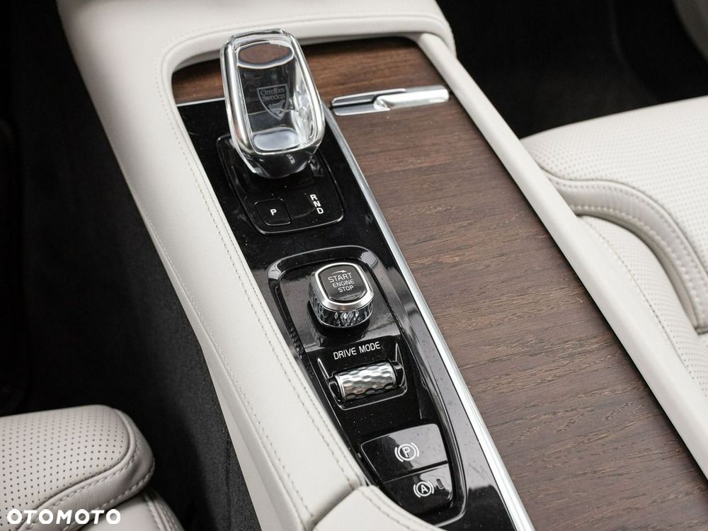 Volvo S90 B6 B AWD Inscription - 16