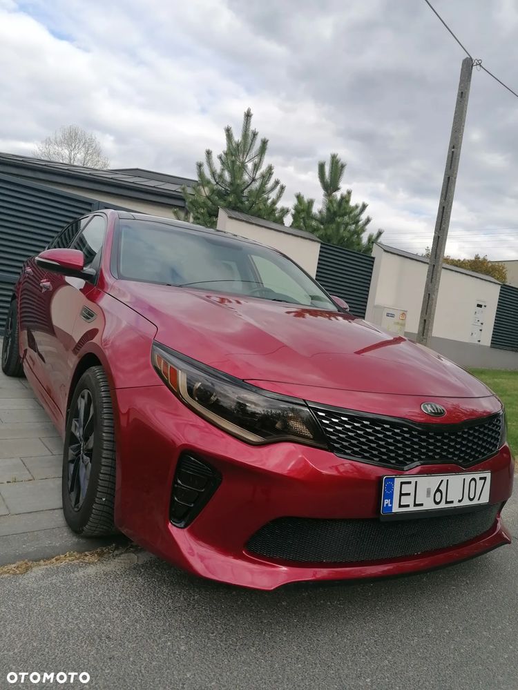 Kia Optima - 7