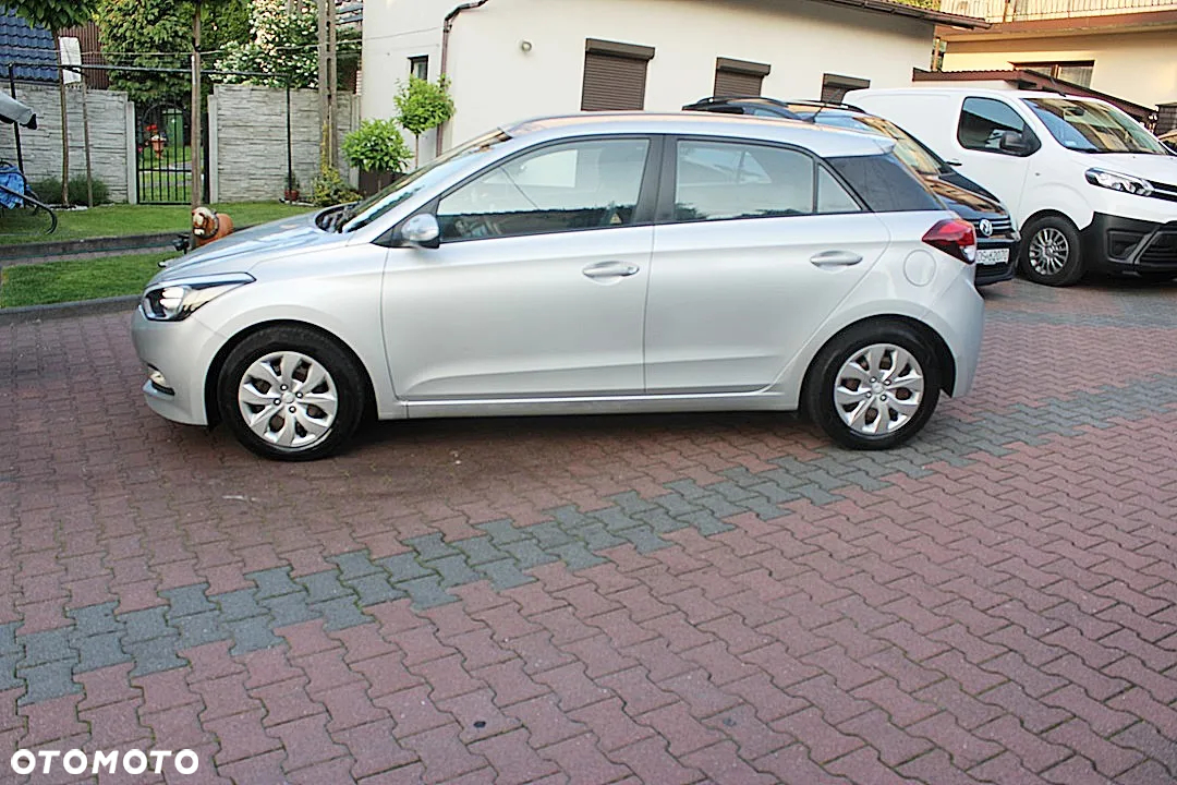 Hyundai i20 1.1 CRDi Elegant - 7